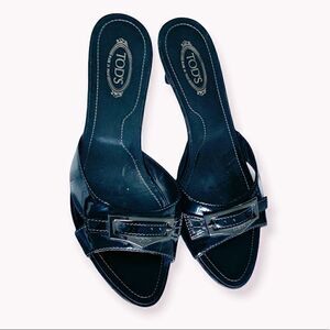 Tod's Black Patent Leather Kitten Heels - 6 1/2